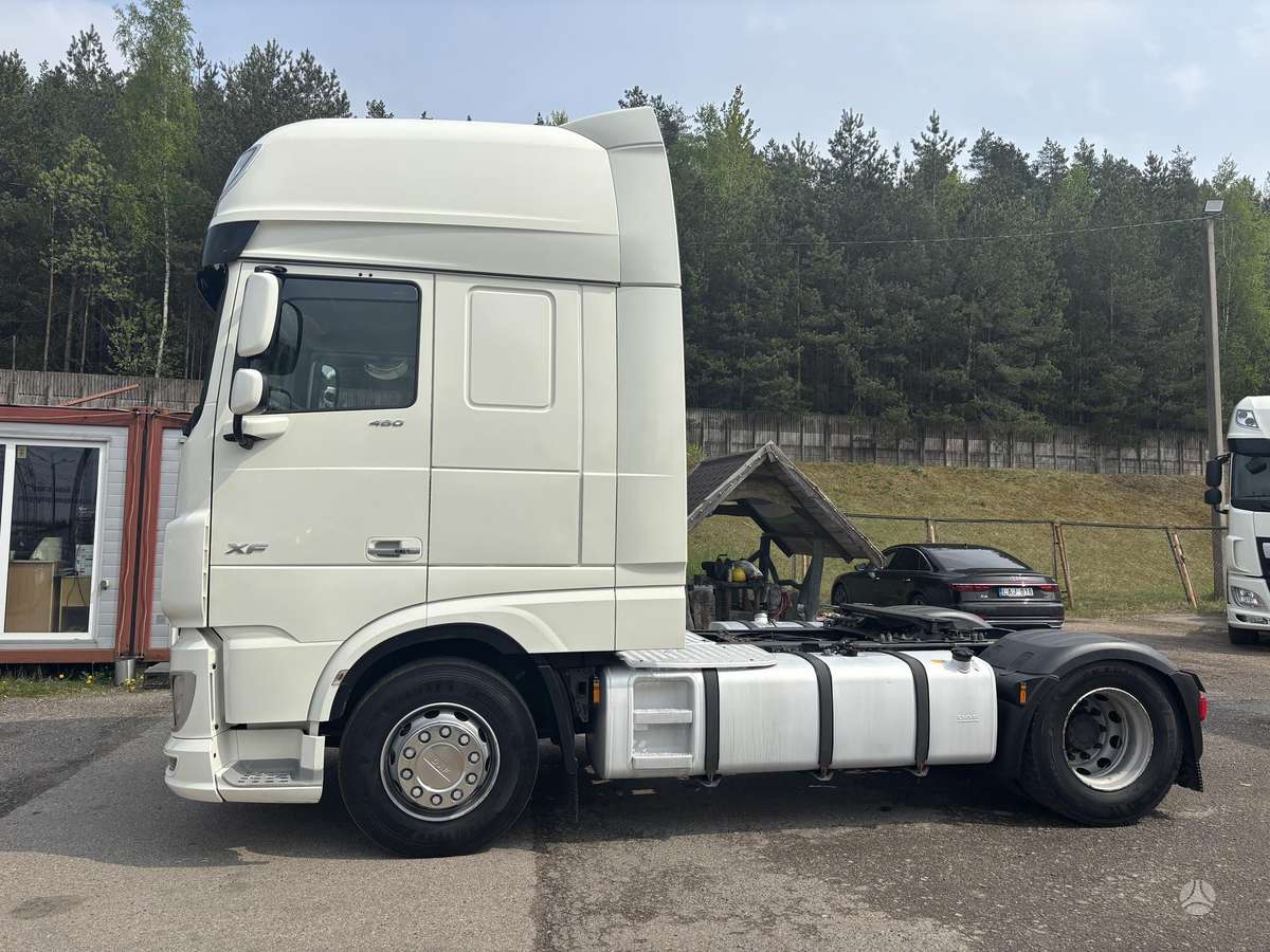 DAF 106.480 XF, double sleeper