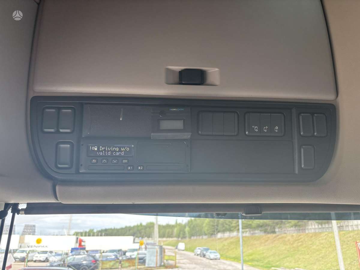DAF 106.480 XF, double sleeper