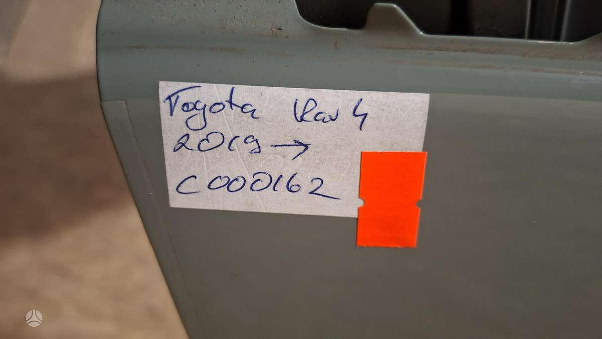 Toyota RAV4 Cen32920
