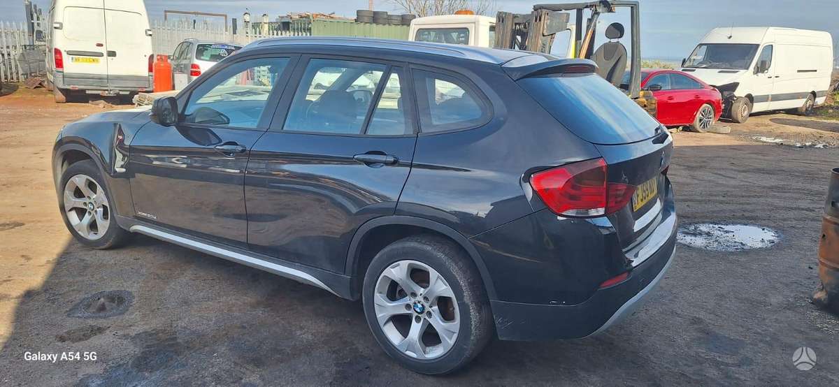 BMW X1 for parts