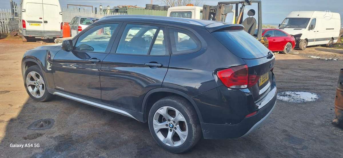 BMW X1 по частям