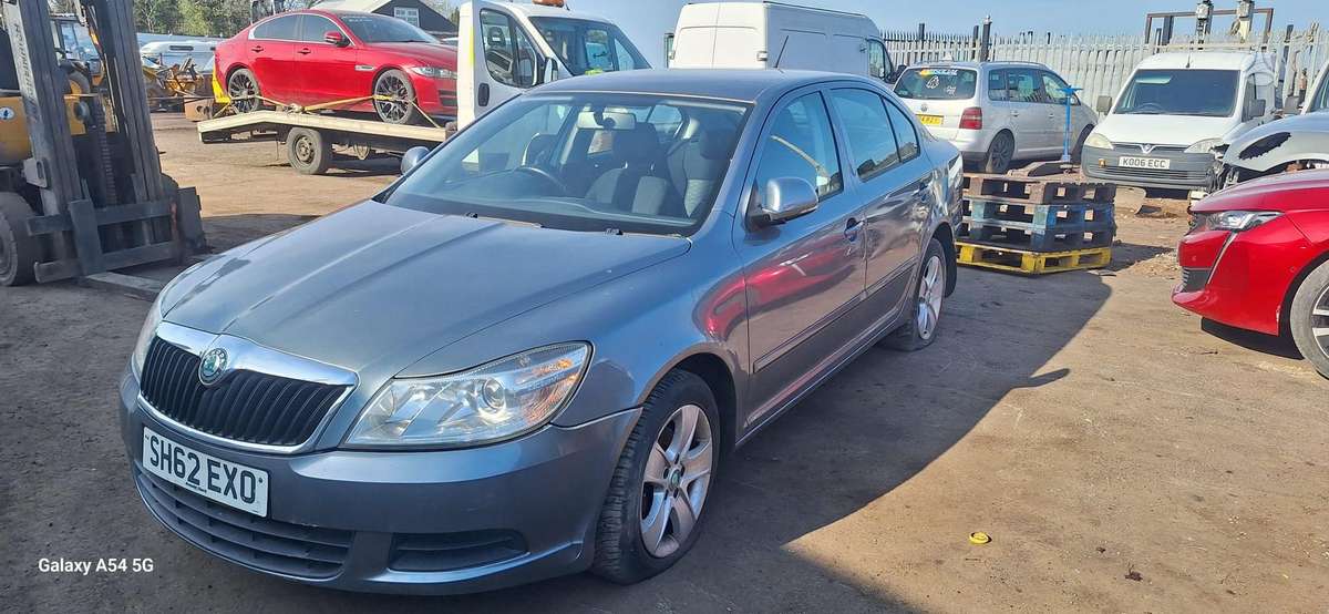 Skoda Octavia rezerves daļās