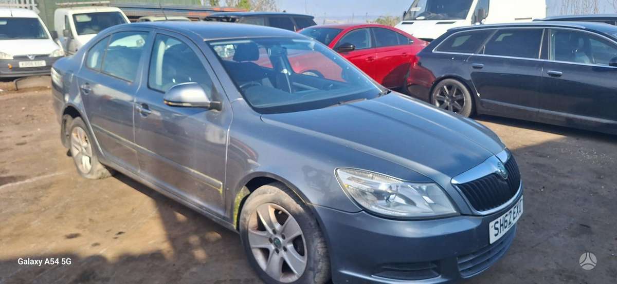 Skoda Octavia rezerves daļās