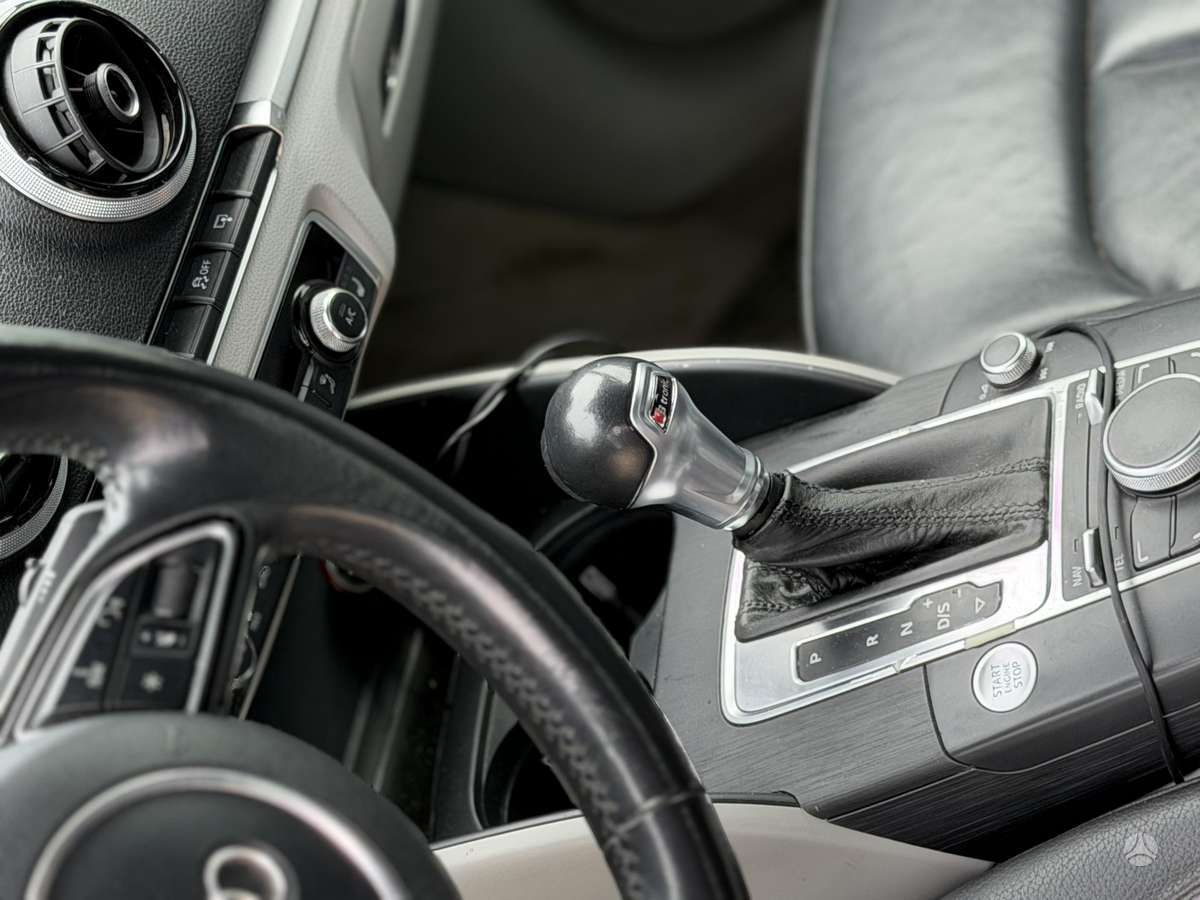 Audi A3, 2.0 l., Седан