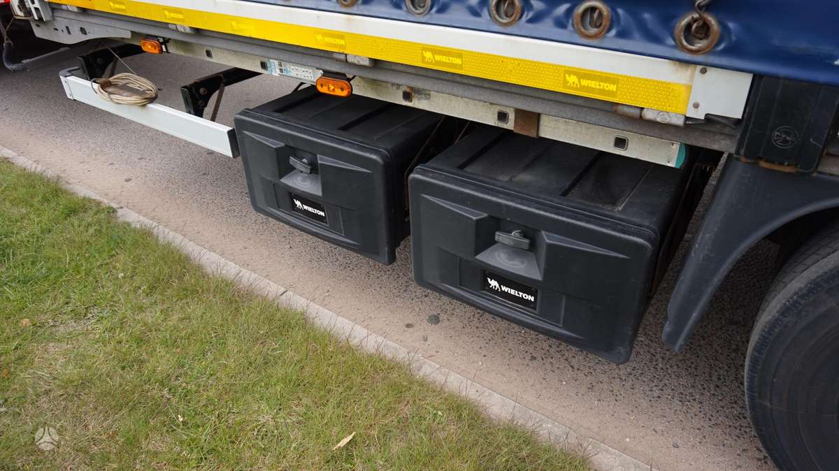 Scania S450 Retarder, dropside with curtains