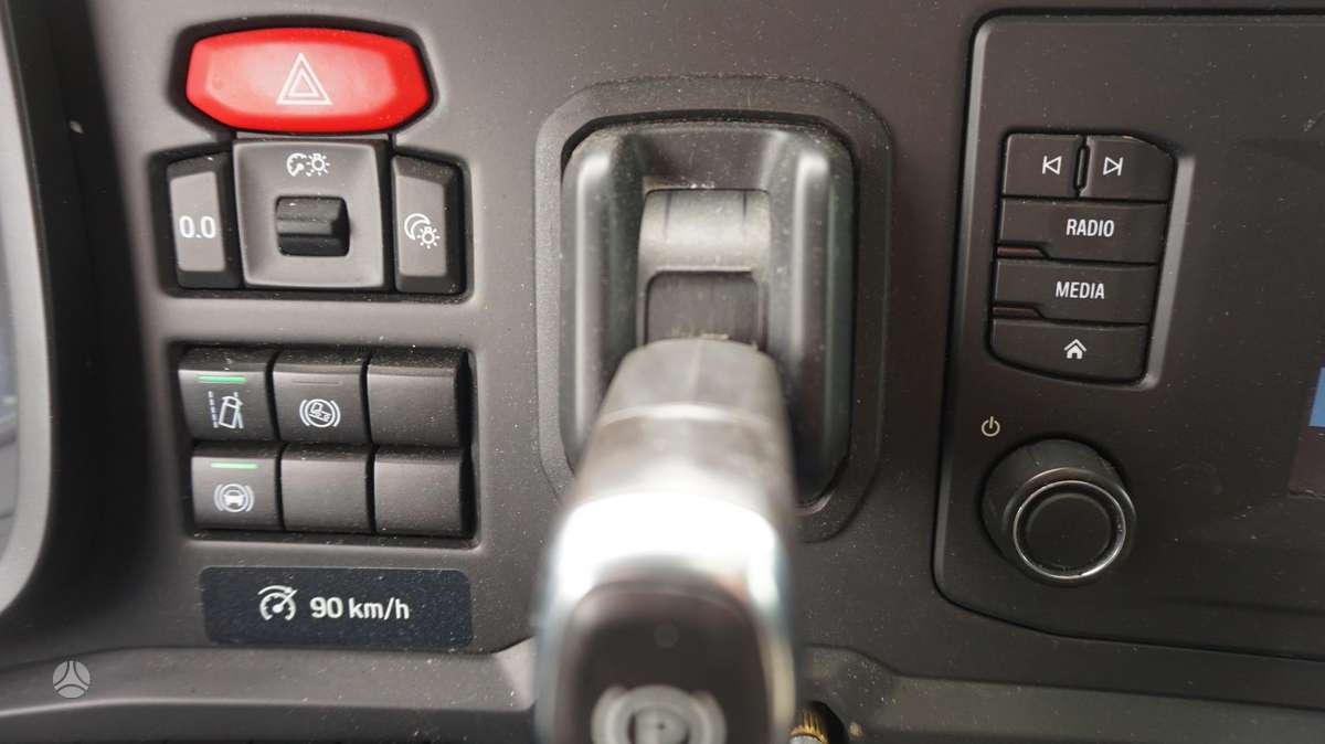 Scania S450 Retarder, dropside with curtains