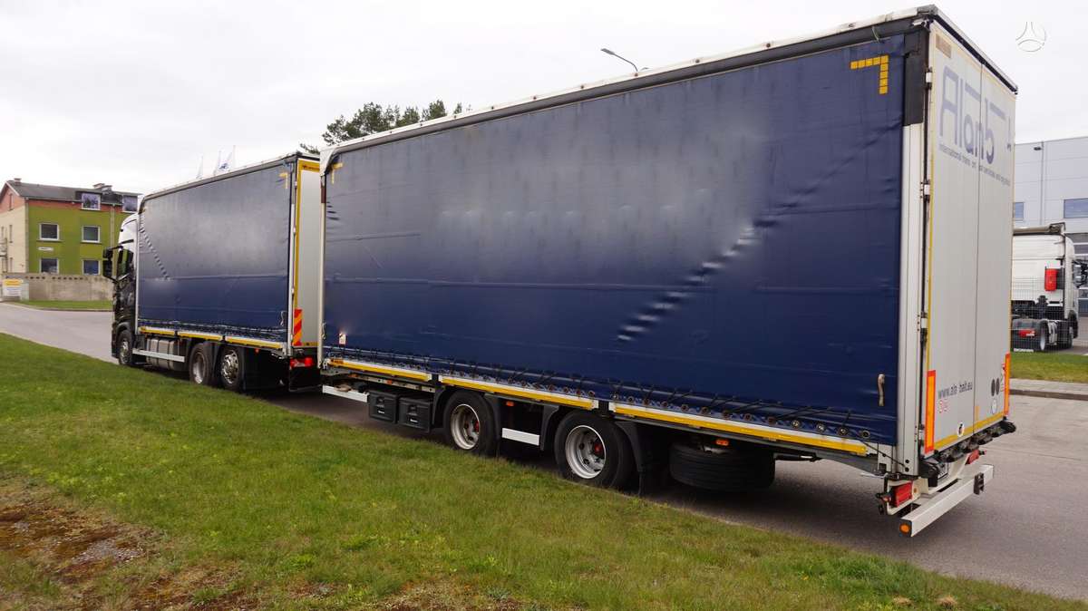 Scania S450 Retarder, dropside with curtains
