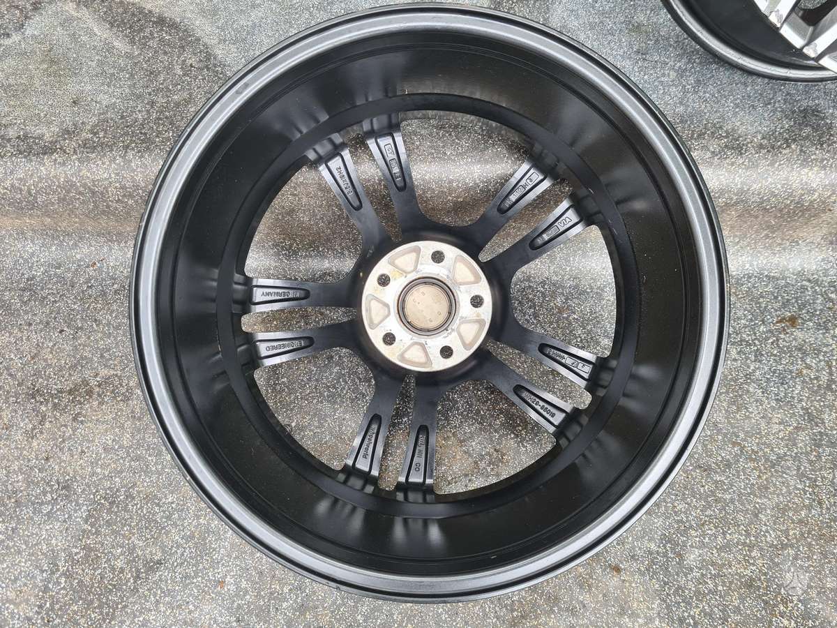 Audi, lengvojo lydinio, R19