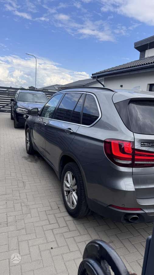 BMW X5, 3.0 l., Минивэн