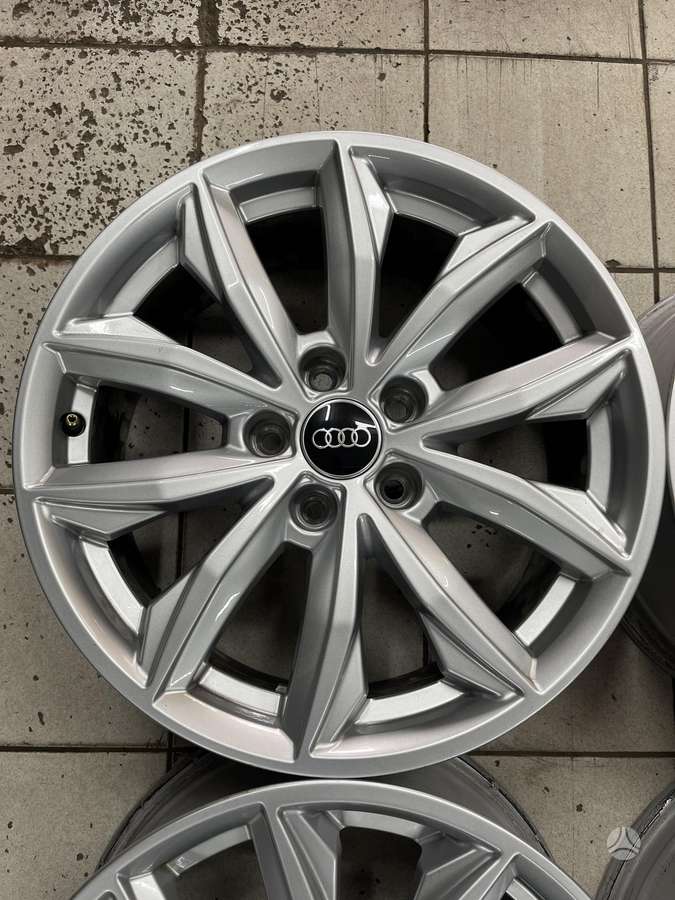 Audi, light alloy, R17