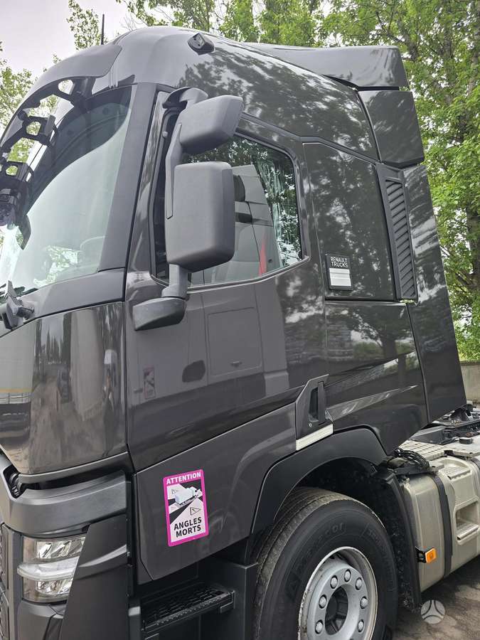 Renault T 480, double sleeper