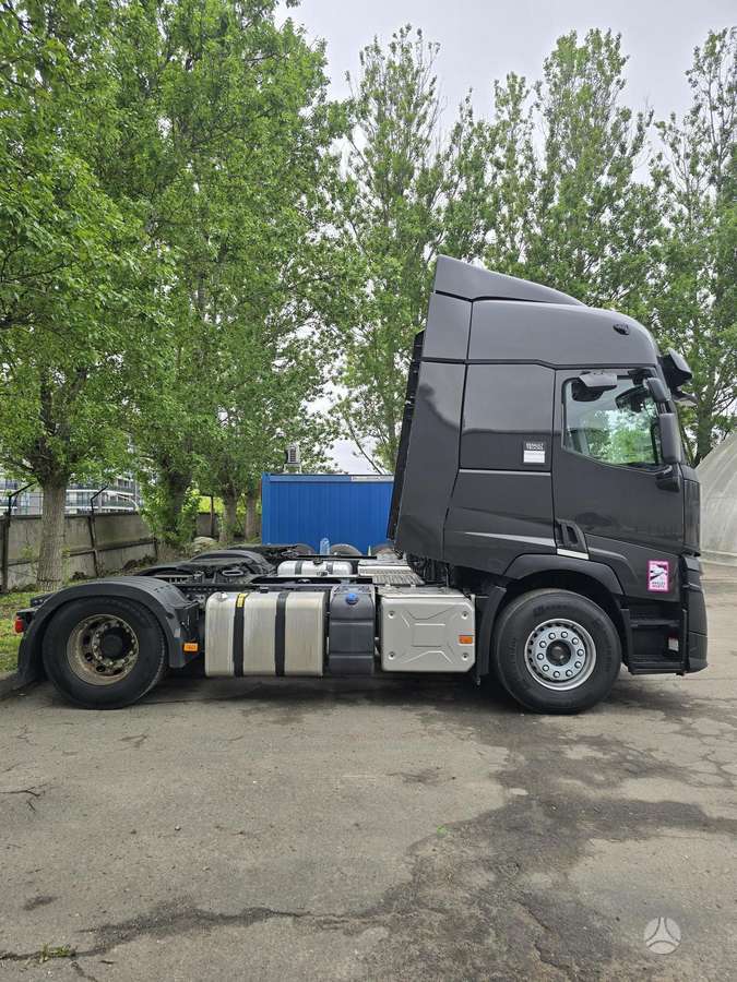 Renault T 480, 2 спальных места