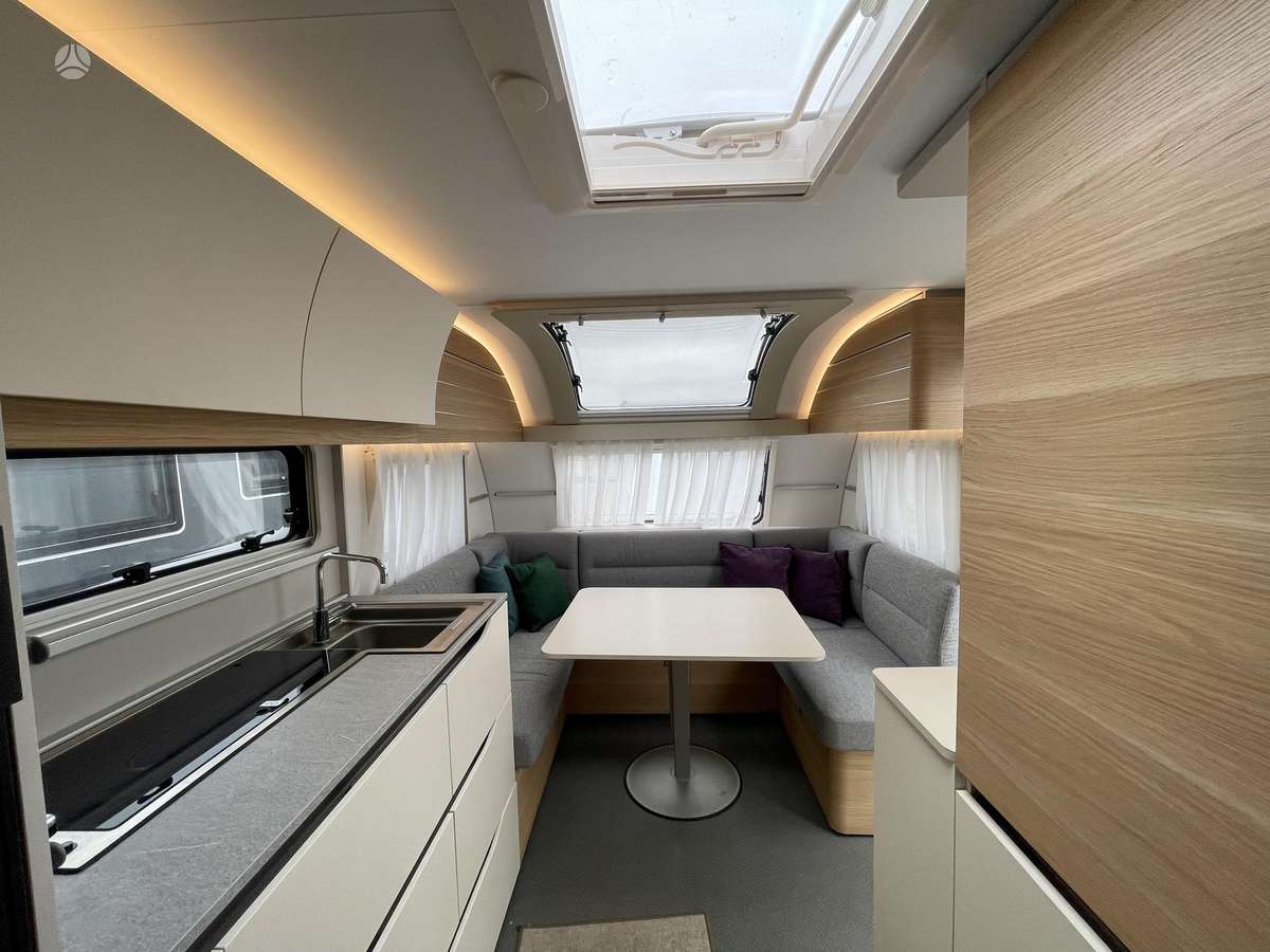 Adria Adora 613 UT, caravans