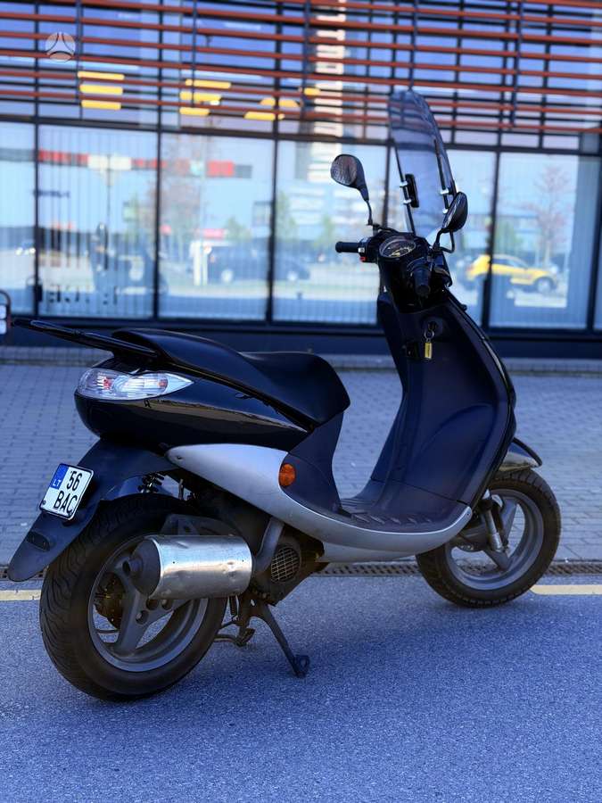 Peugeot Vivacity 49cc, scooters / mopeds