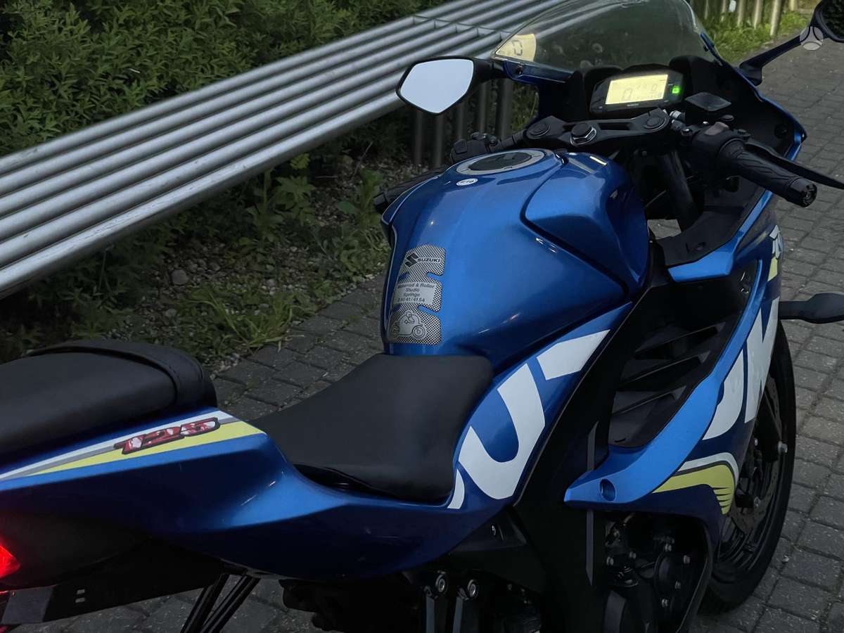 Suzuki GSX-R 125cc, superbikes