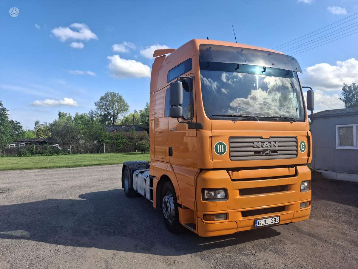 MAN 18.410, double sleeper
