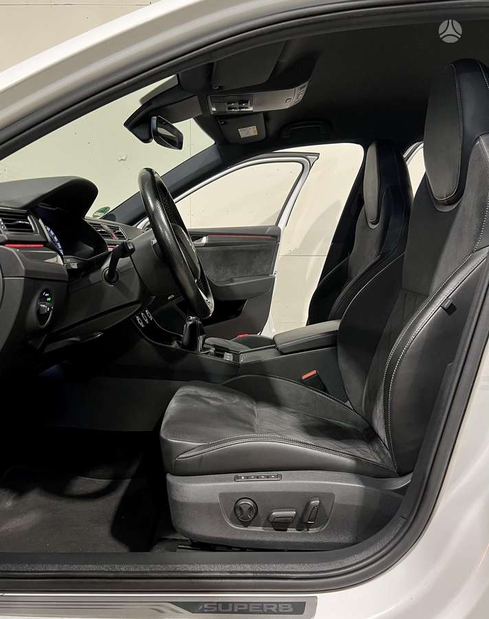 Skoda Superb, 2.0 l., Универсал