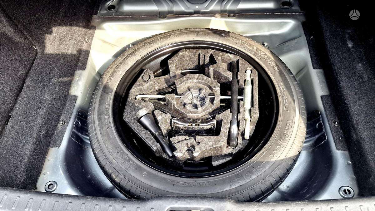Volvo S90, 2.0 l., Седан