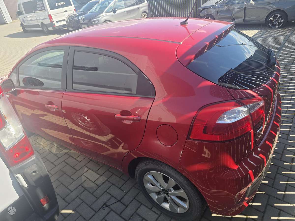 Kia Rio, 1.1 l., hatchback