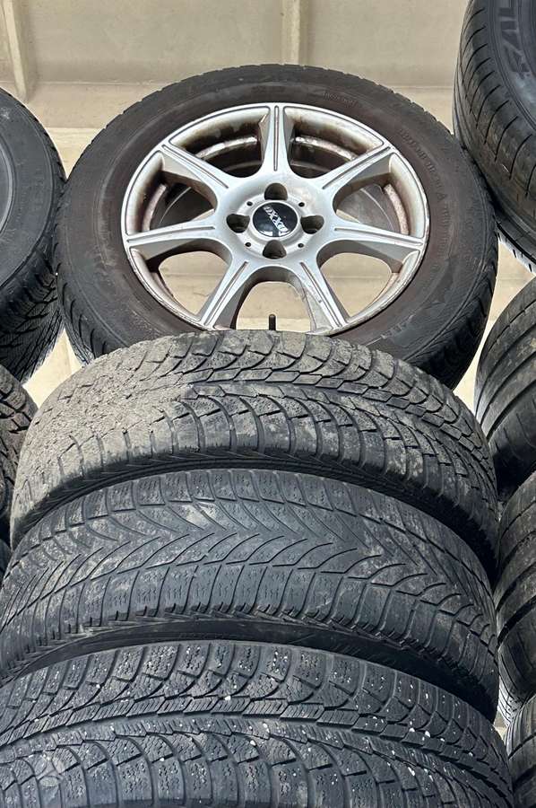 MINI Cooper, lengvojo lydinio, R15