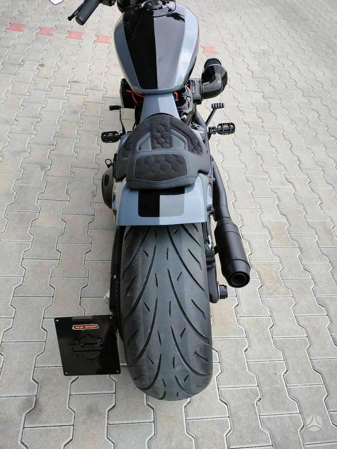 Harley-Davidson FXDR, choppers / cruisers / custom