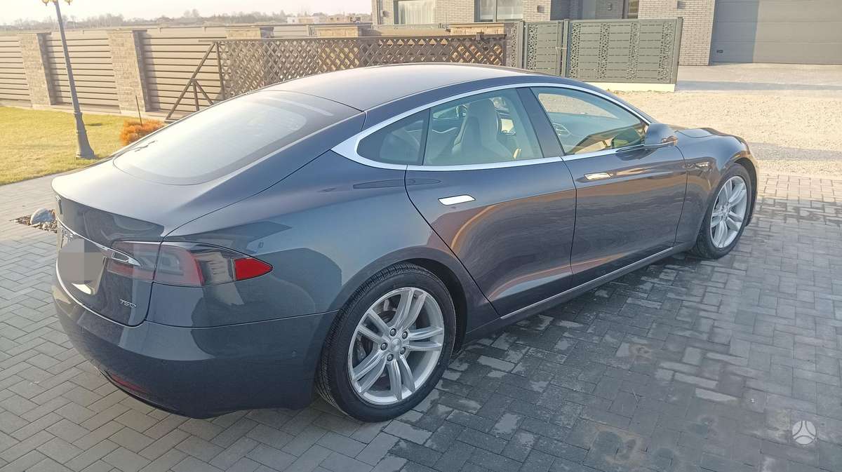Tesla Model S, 70 kWh, sedanas