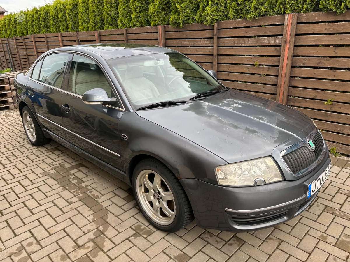 Skoda Superb, 2.5 l., Седан