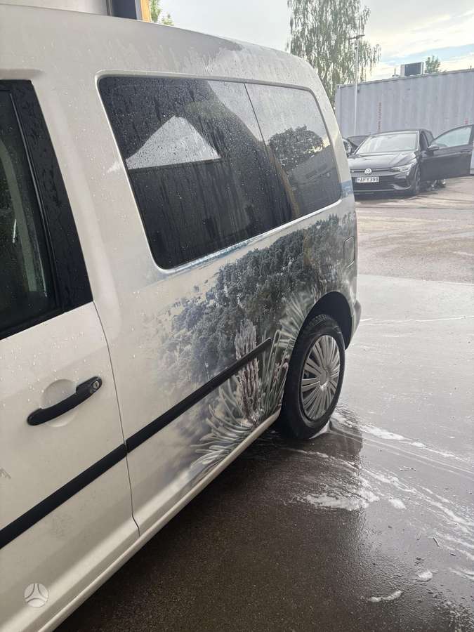 Volkswagen Caddy - 5