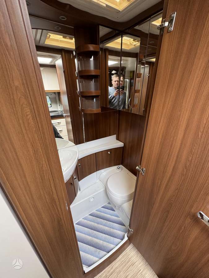 Hobby 610 UL Premium, caravans