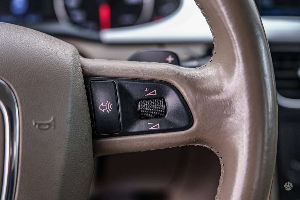 Audi A4, 2.7 l., Седан