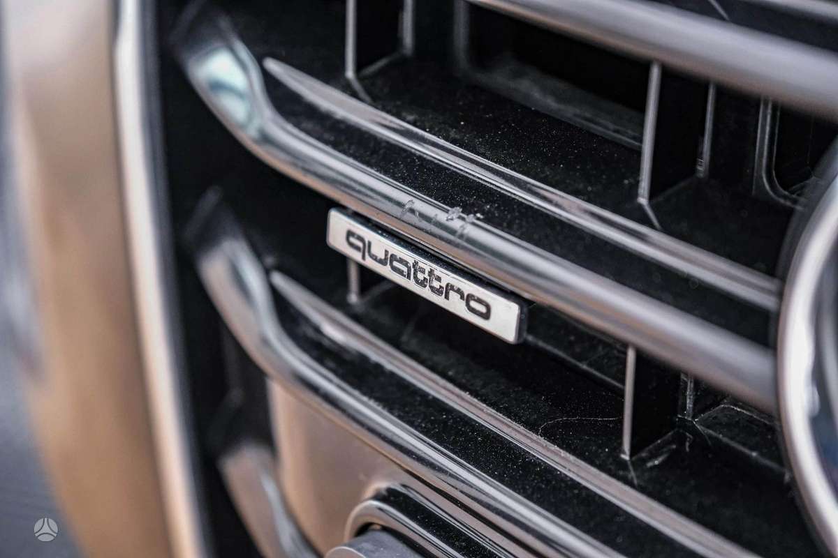 Audi A6, 3.0 l., Седан