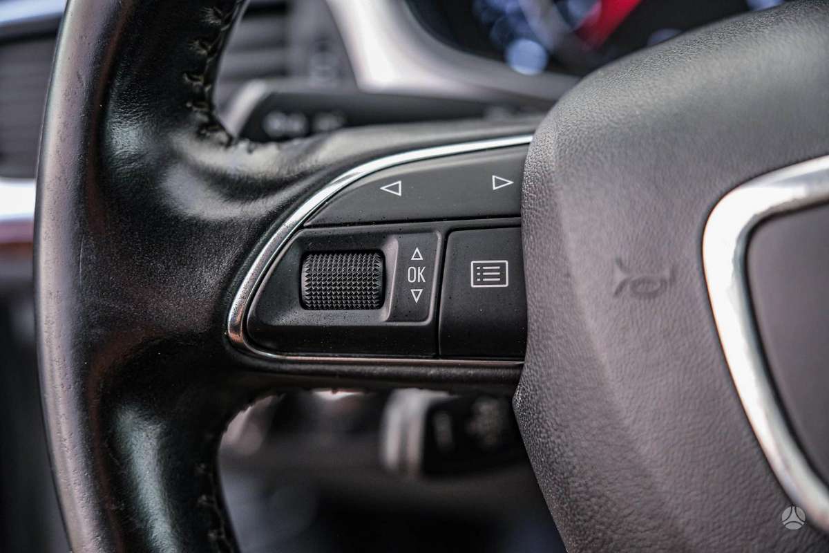 Audi A6, 3.0 l., Седан