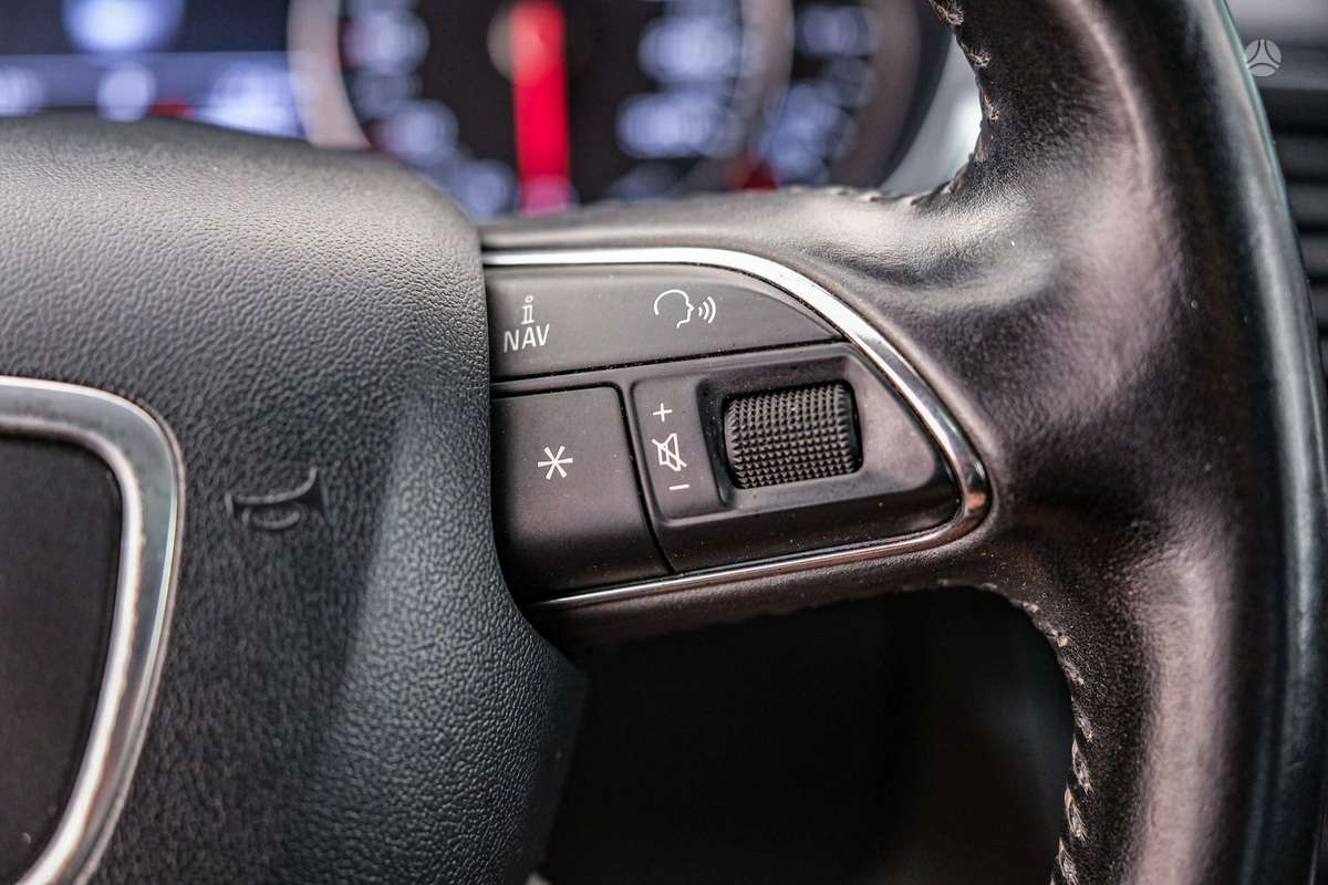 Audi A6, 3.0 l., Седан
