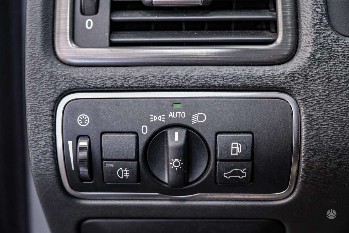 Volvo V70, 1.6 l., Универсал