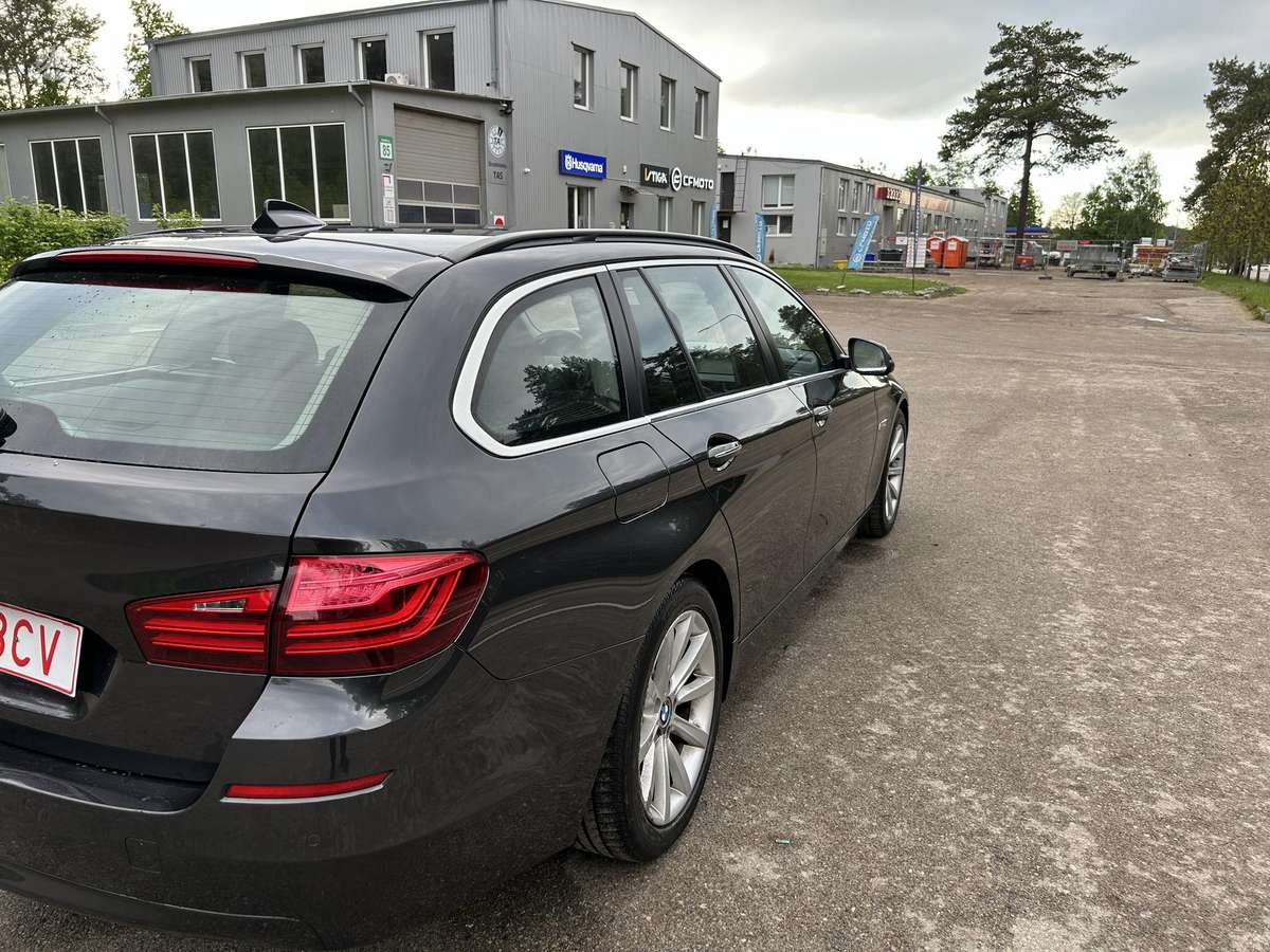 BMW 520, 2.0 l., Универсал