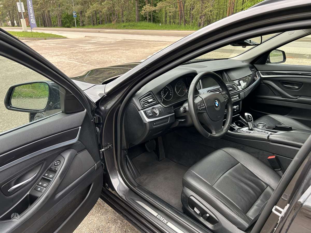 BMW 520, 2.0 l., Универсал