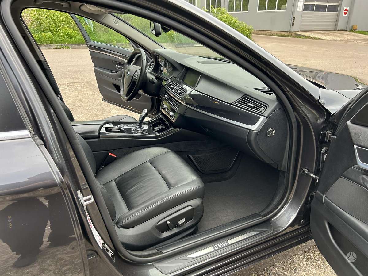 BMW 520, 2.0 l., Универсал