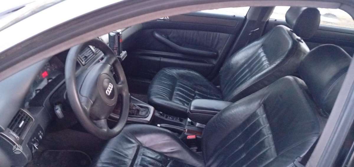 Audi A6, 1.9 l., Седан