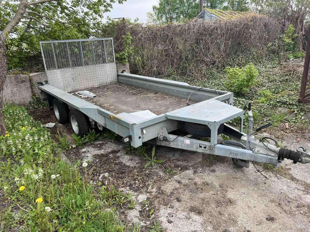 Ifor Williams, спец. прицепы и полуприцепы