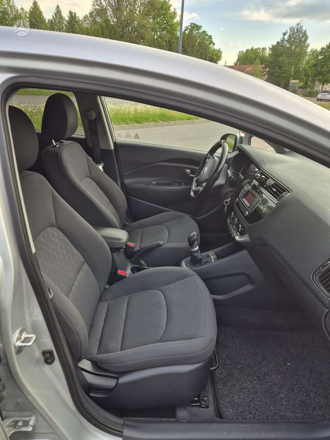 Kia Rio, 1.1 l., hatchback