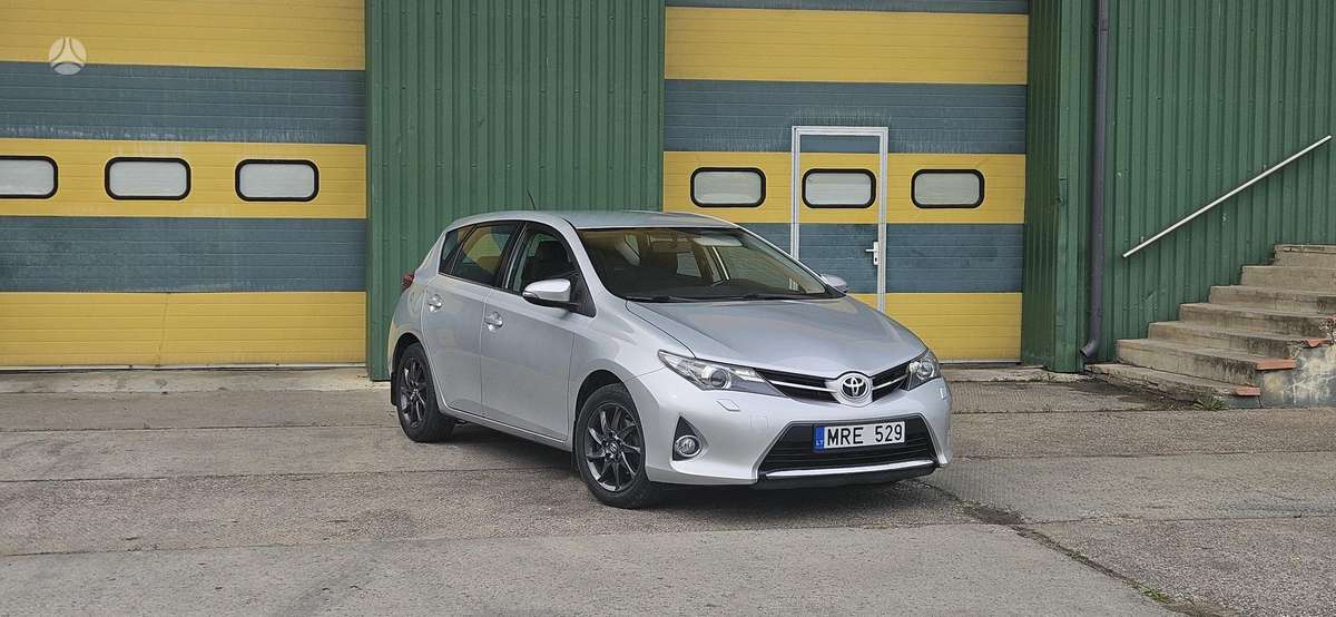 Toyota Auris - 3