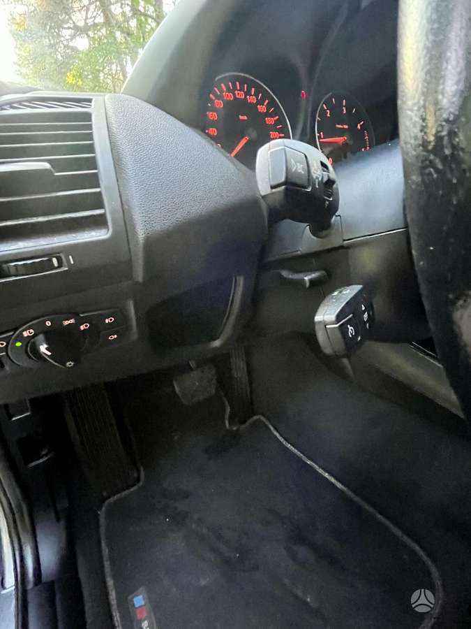 BMW 120, 2.0 l., Хэтчбек