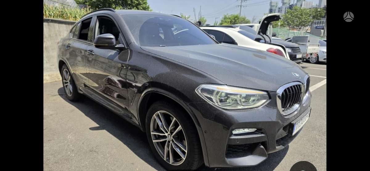 BMW X4 kėbulo dalys