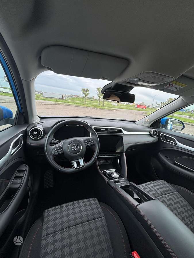 MG ZS, 55 kWh, hatchback