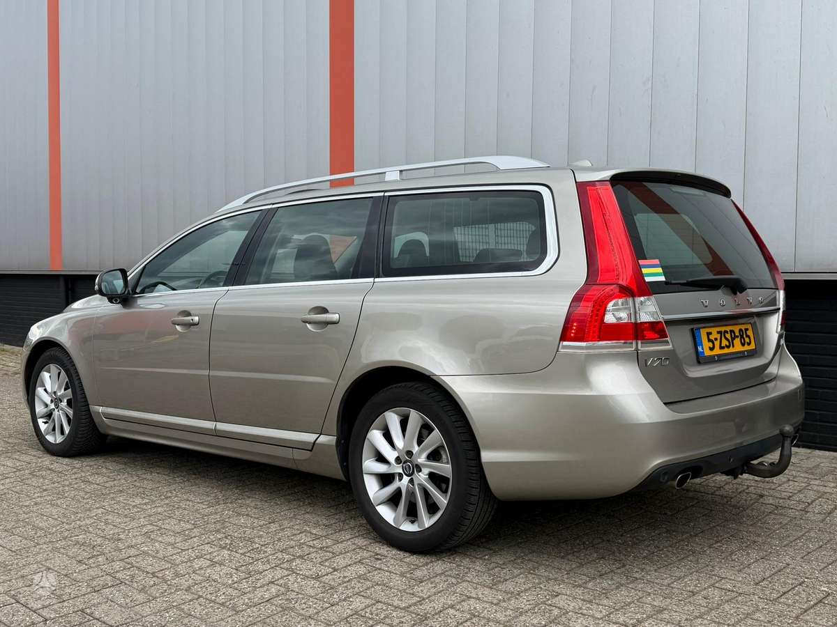 Volvo V70, 2.0 l., Универсал