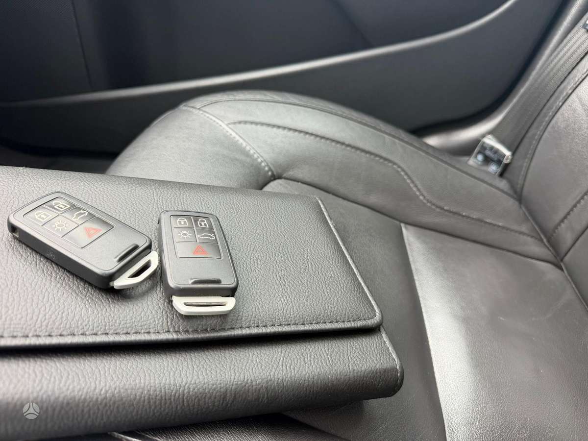 Volvo V70, 2.0 l., Универсал