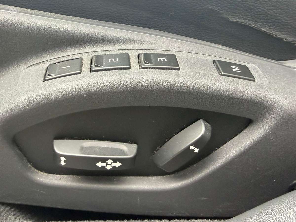 Volvo V70, 2.0 l., Универсал