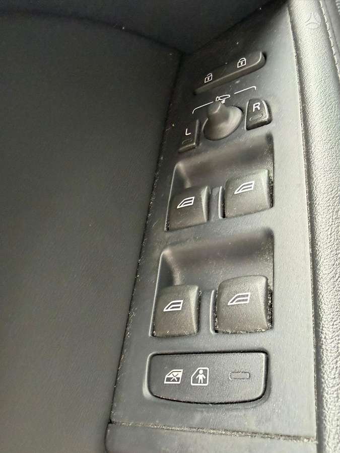 Volvo V70, 2.0 l., Универсал
