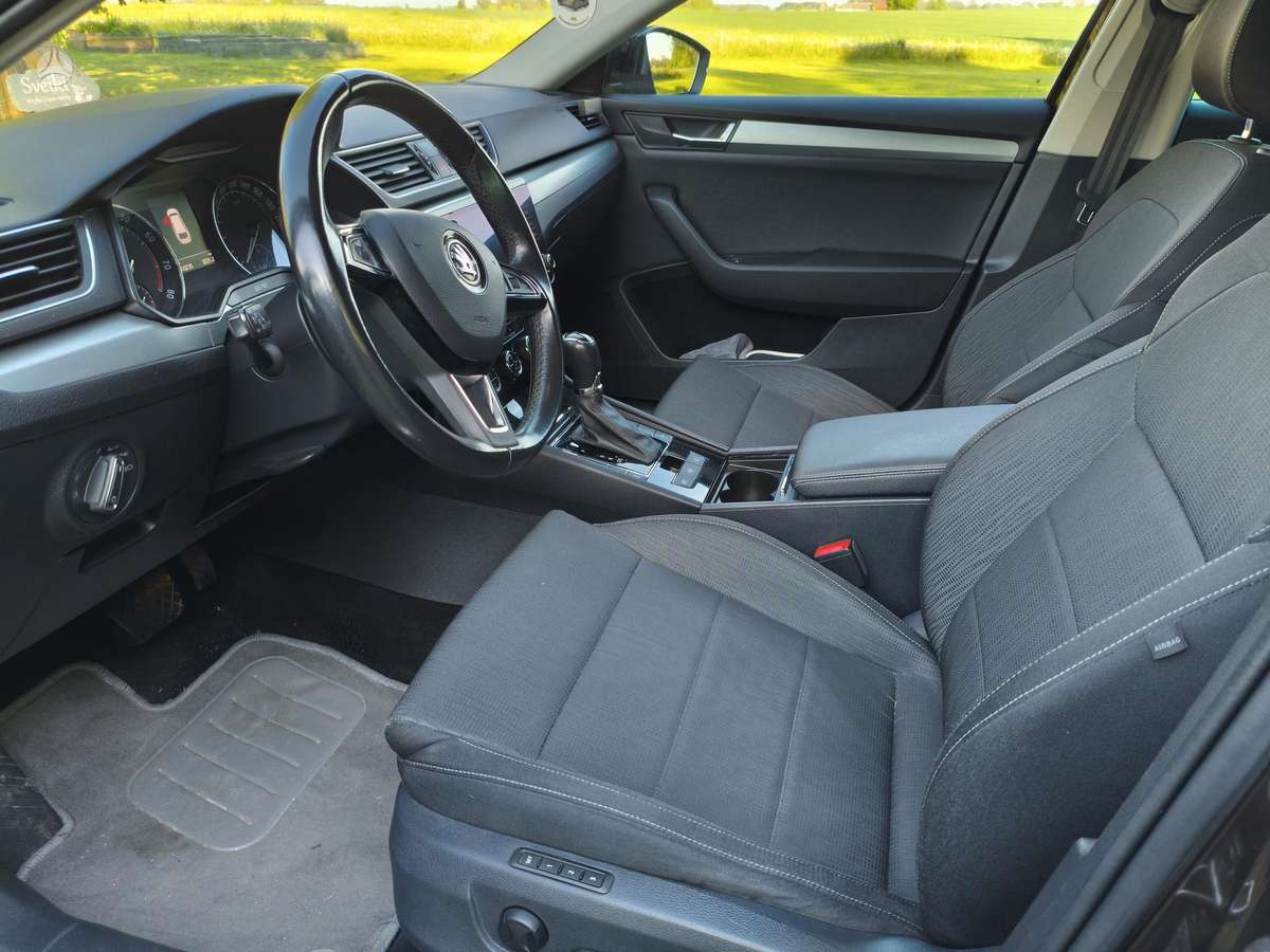 Skoda Superb, 1.8 l., wagon