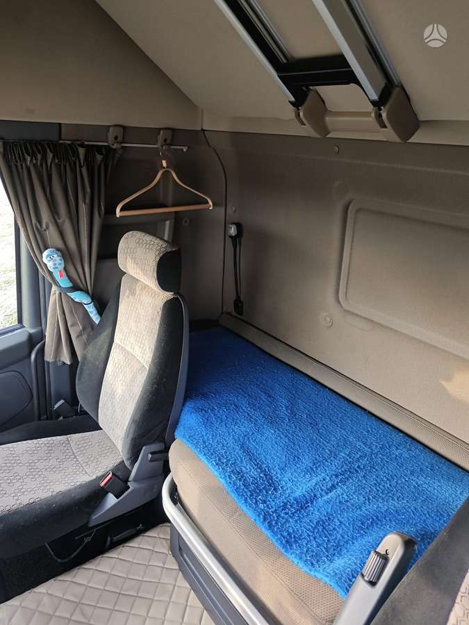 Scania R410, double sleeper